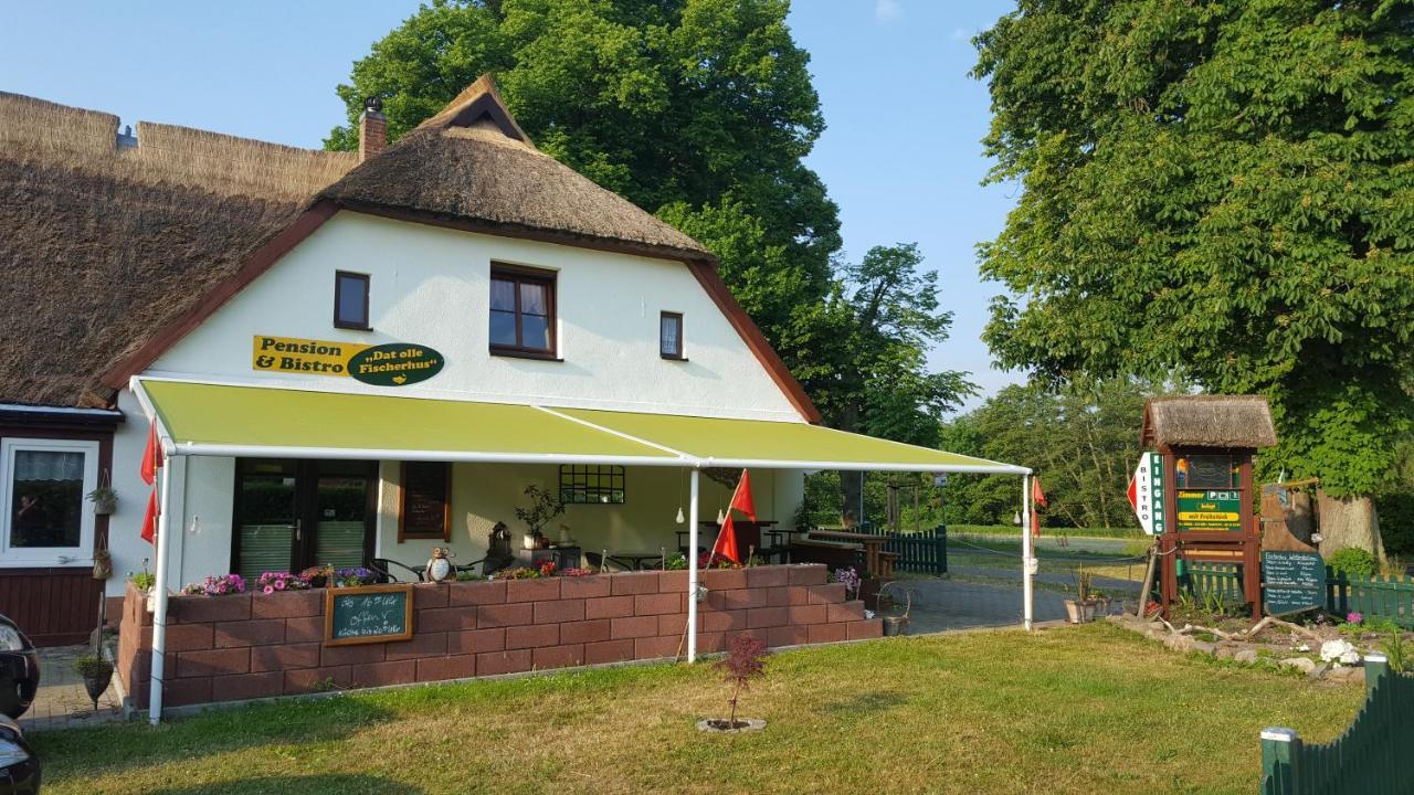 Pension Und Bistro" Dat Olle Fischerhus" Hotel Ralswiek Eksteriør billede